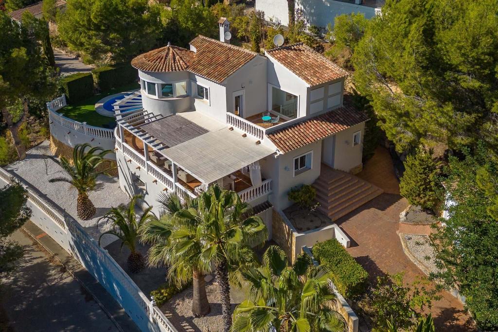 4 bed villa in Altea