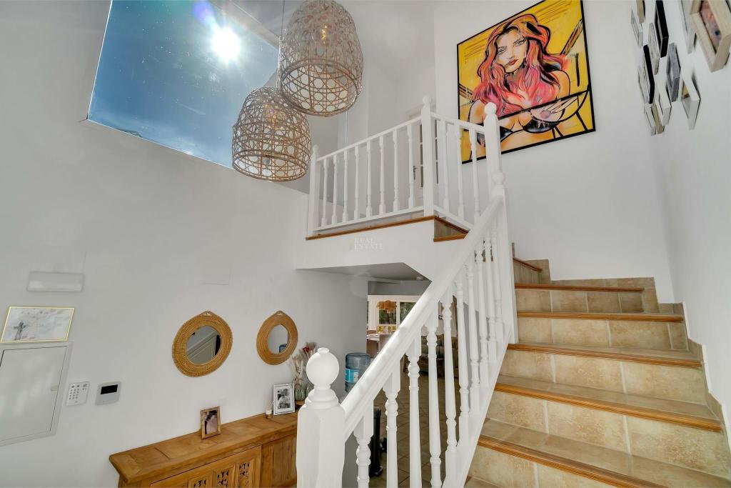 4 bed villa in Altea