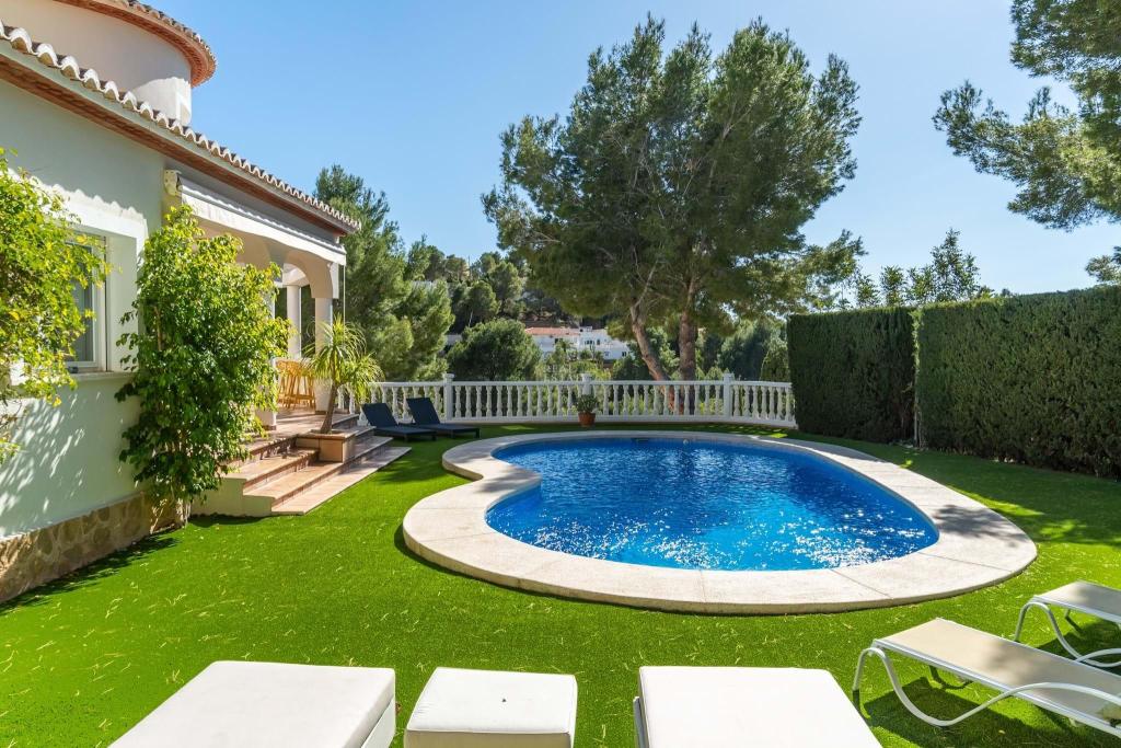 4 bed villa in Altea