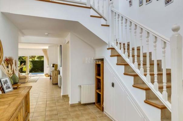 4 bed villa in Altea