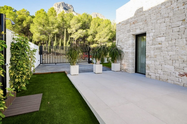 3 bed villa in Polop