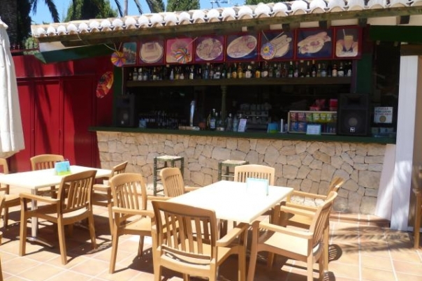 Brevis Moraira - Mini Golf, Bar, Tapas, Barbecue, Paella & Kids Parties