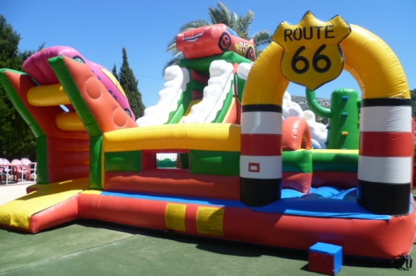 Brevis Moraira - Mini Golf, Bar, Tapas, Barbecue, Paella & Kids Parties