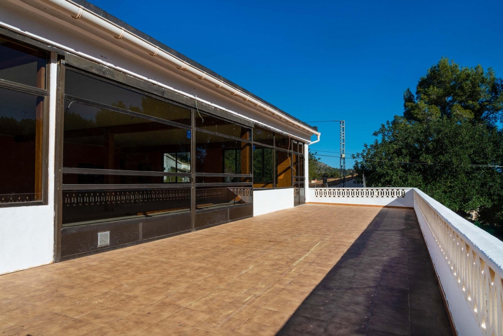commercial_premises in Alcalalí