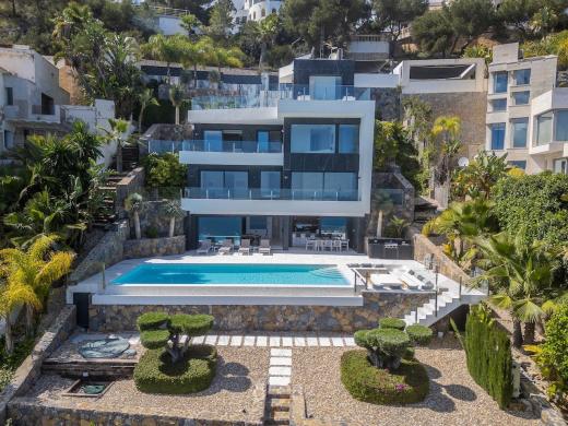 5 bed villas in Javea
