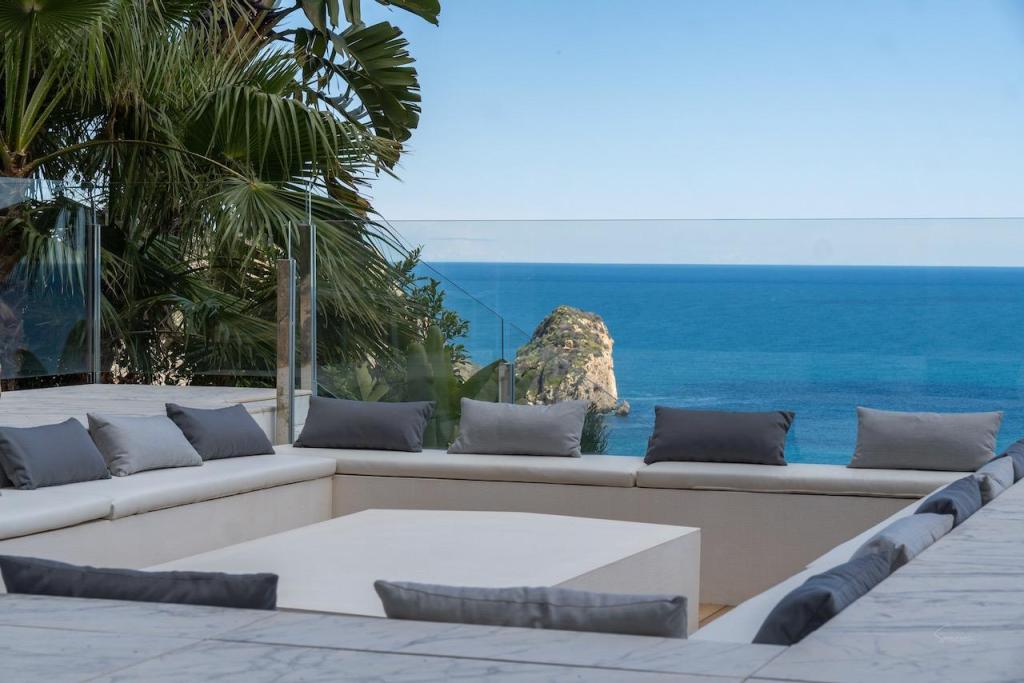 5 bed villas in Javea