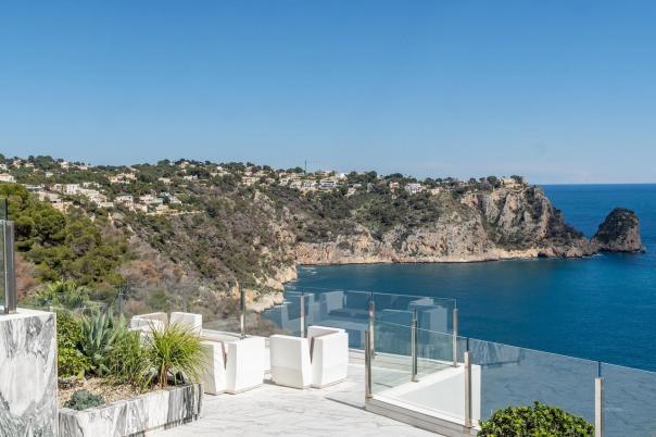 5 bed villas in Javea