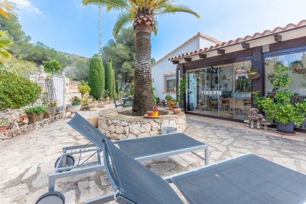 3 bed villa in Moraira