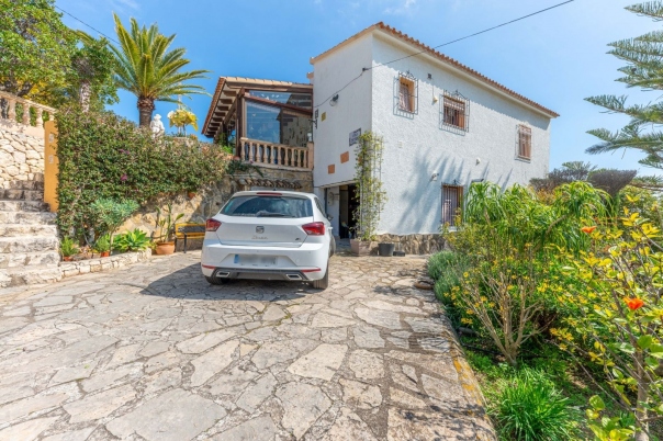3 bed villa in Moraira