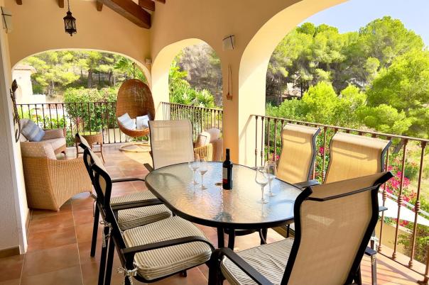 5 bed villa in Moraira