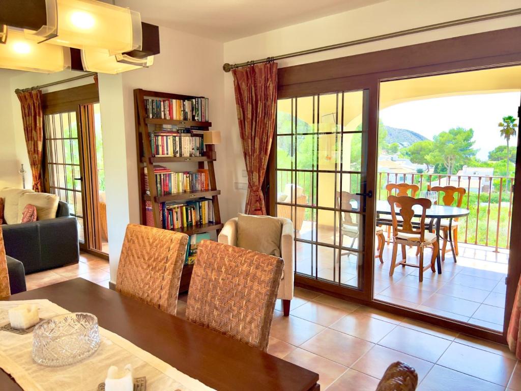 5 bed villa in Moraira