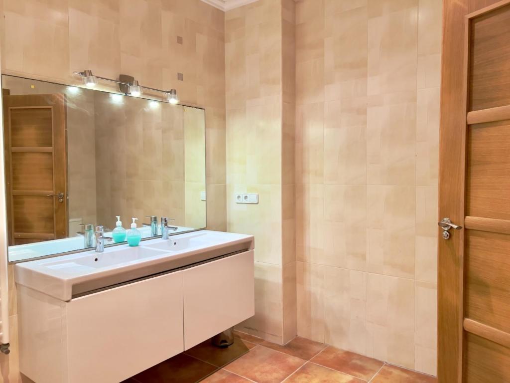5 bed villa in Moraira