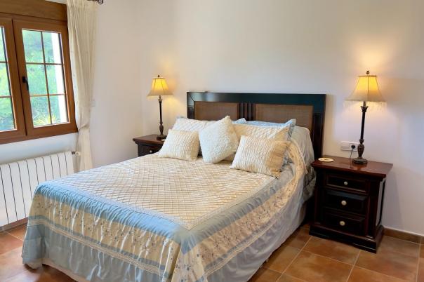 5 bed villa in Moraira