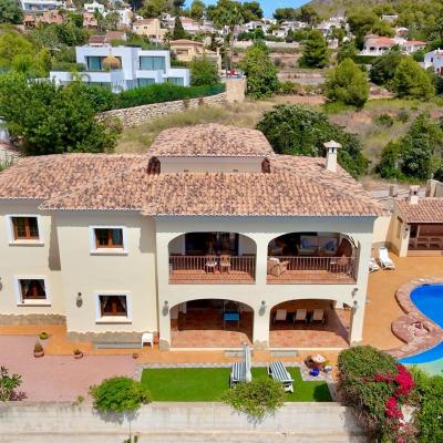 5 bed villa in Moraira