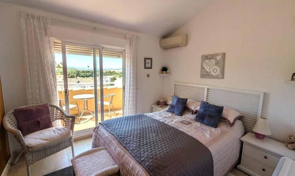 2 bed apartment in Javea