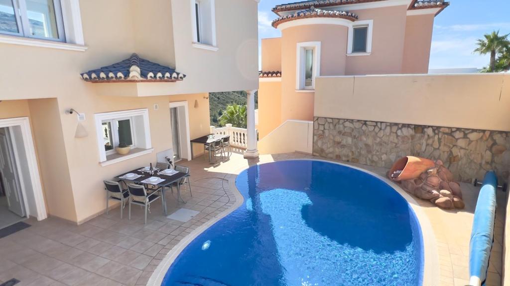 3 bed villa in Benitachell