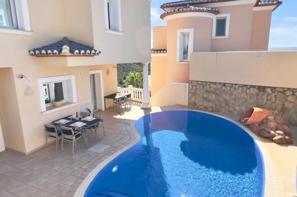 3 bed villa in Benitachell