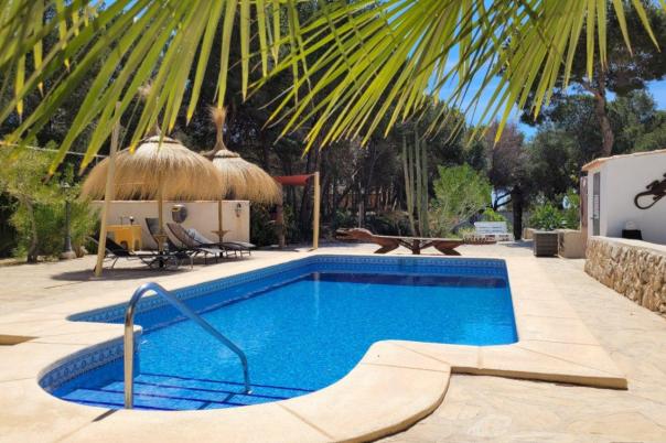4 bed villa in Benissa