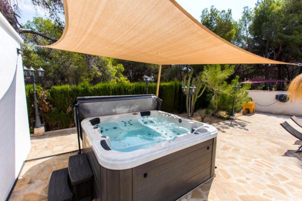 4 bed villa in Benissa