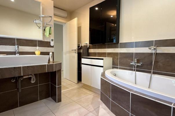 5 bed villa in Benissa