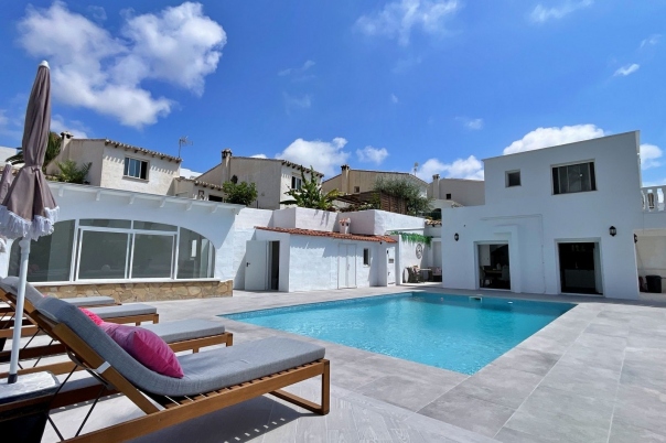 4 bed villa in Moraira