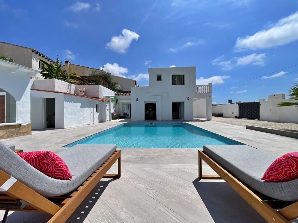 4 bed villa in Moraira