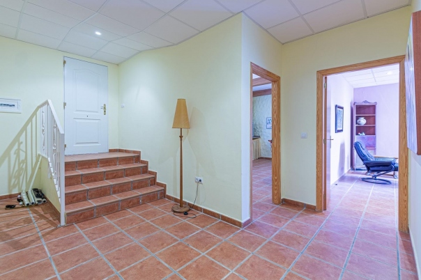 5 bed villa in Altea