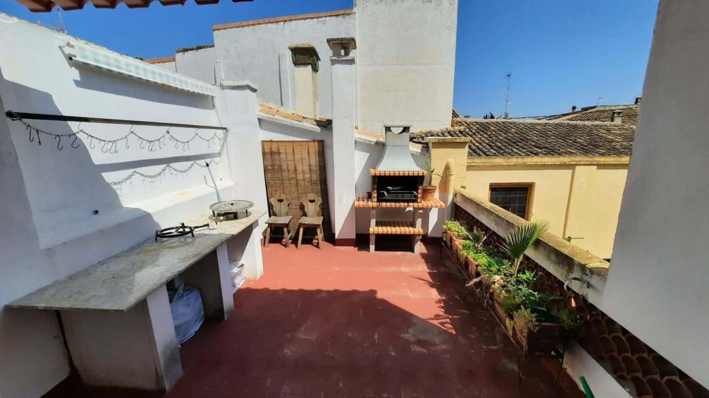 8 bed townhouse in Sanet y Negrals