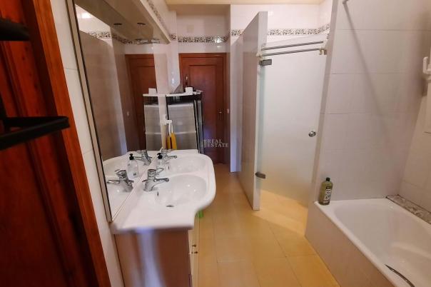 8 bed townhouse in Sanet y Negrals