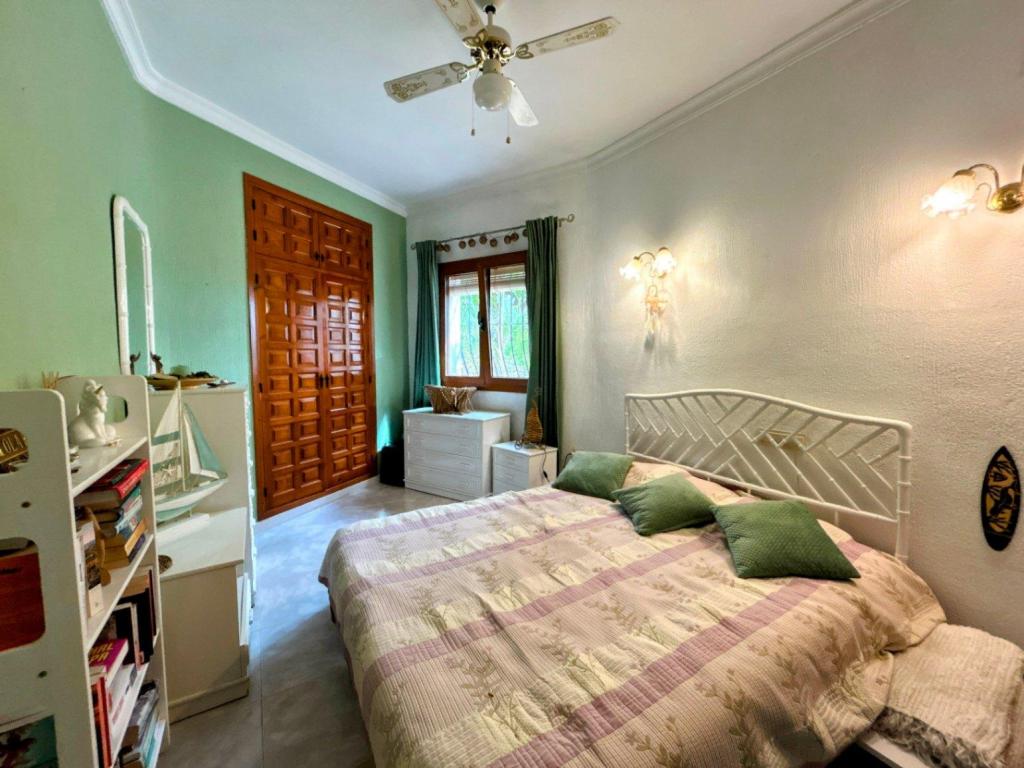 4 bed villa in Jalón