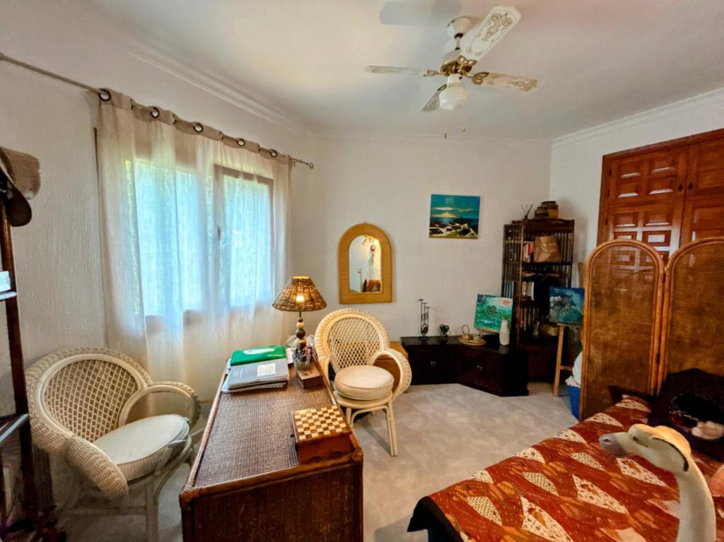 4 bed villa in Jalón
