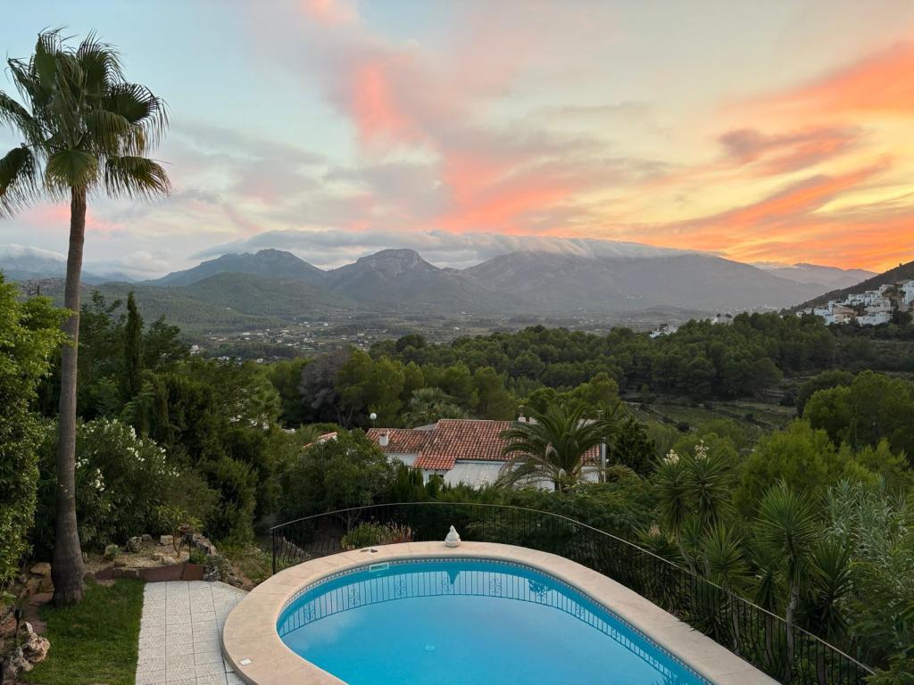 4 bed villa in Jalón