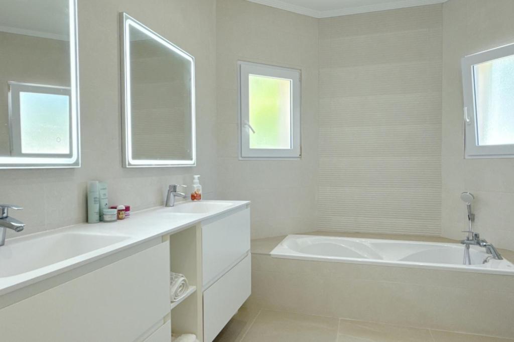 3 bed villa in Moraira