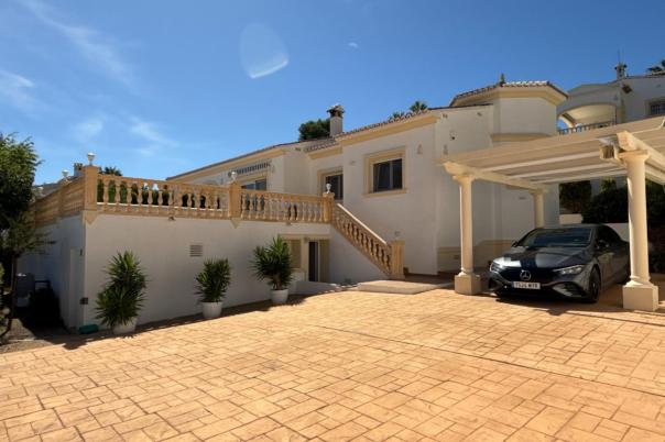 3 bed villa in Moraira