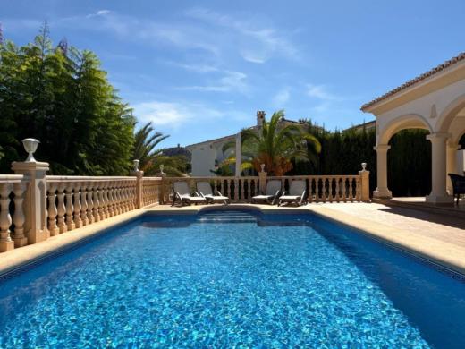 3 bed villa in Moraira