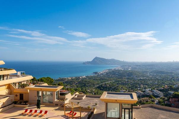 2 bed apartment in Altea