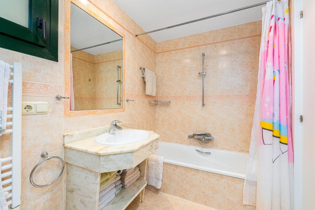 2 bed apartment in Altea