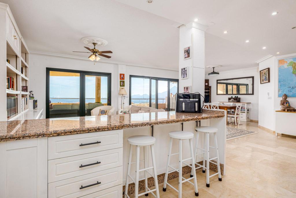 2 bed apartment in Altea