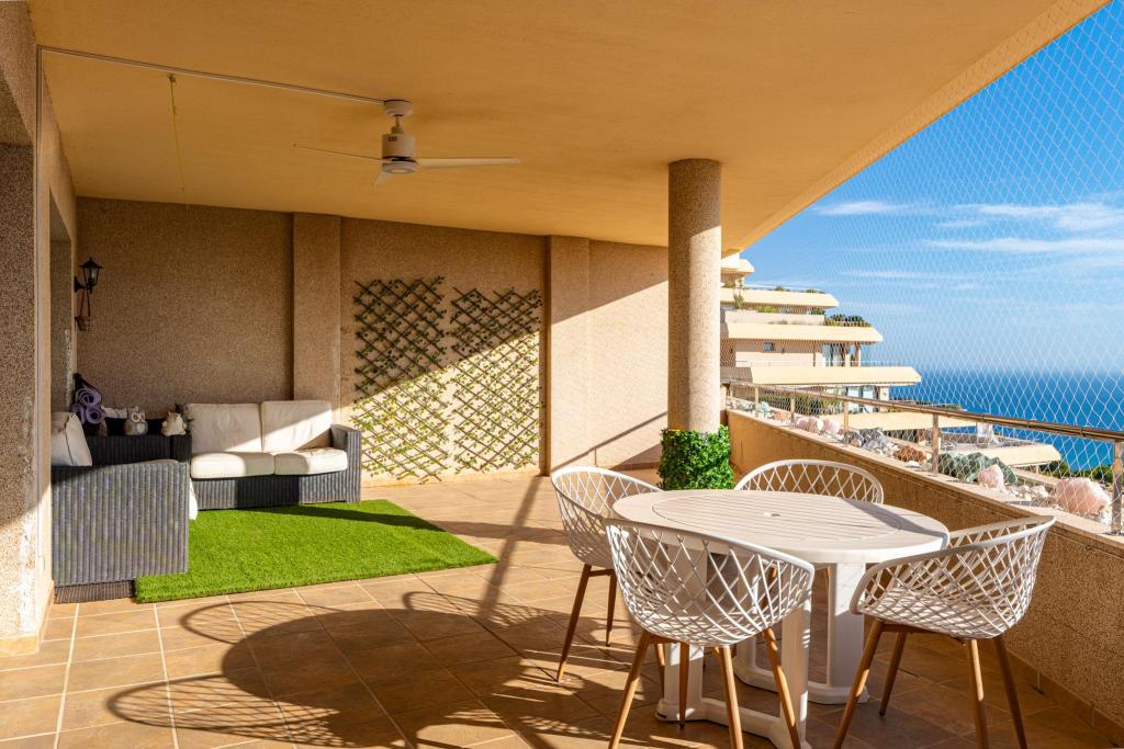 2 bed apartment in Altea