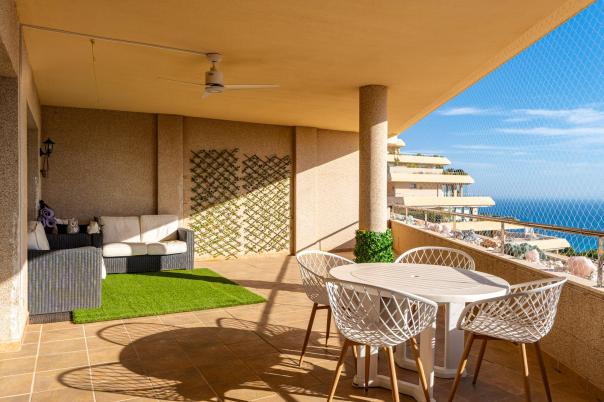2 bed apartment in Altea