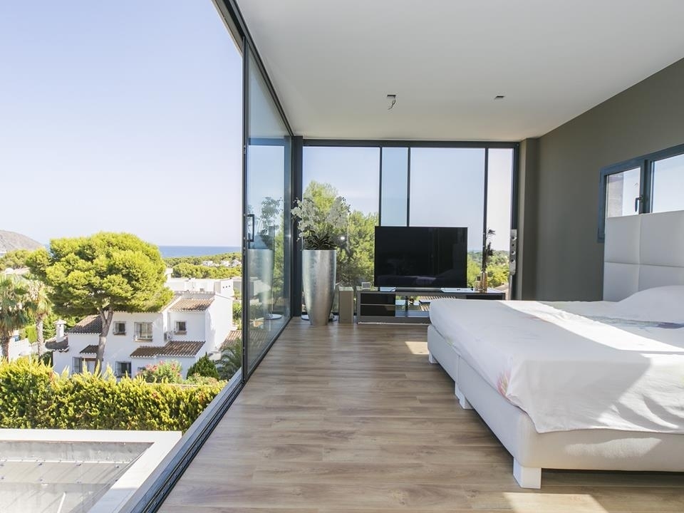 6 bed villa in Moraira
