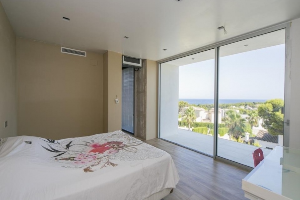 6 bed villa in Moraira