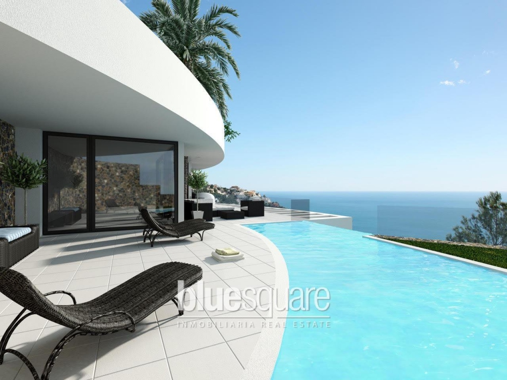 4 bed villa in Altea