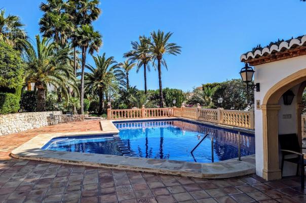 3 bed villa in Moraira