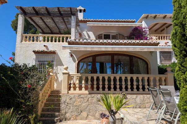 3 bed villa in Moraira