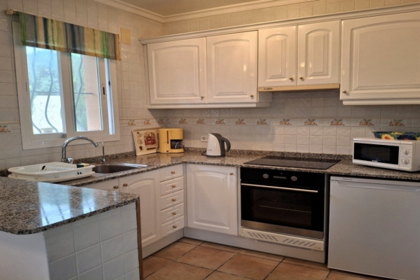 2 bed villa in Benitachell