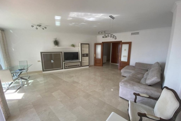 3 bed apartamento in Calpe / Calp