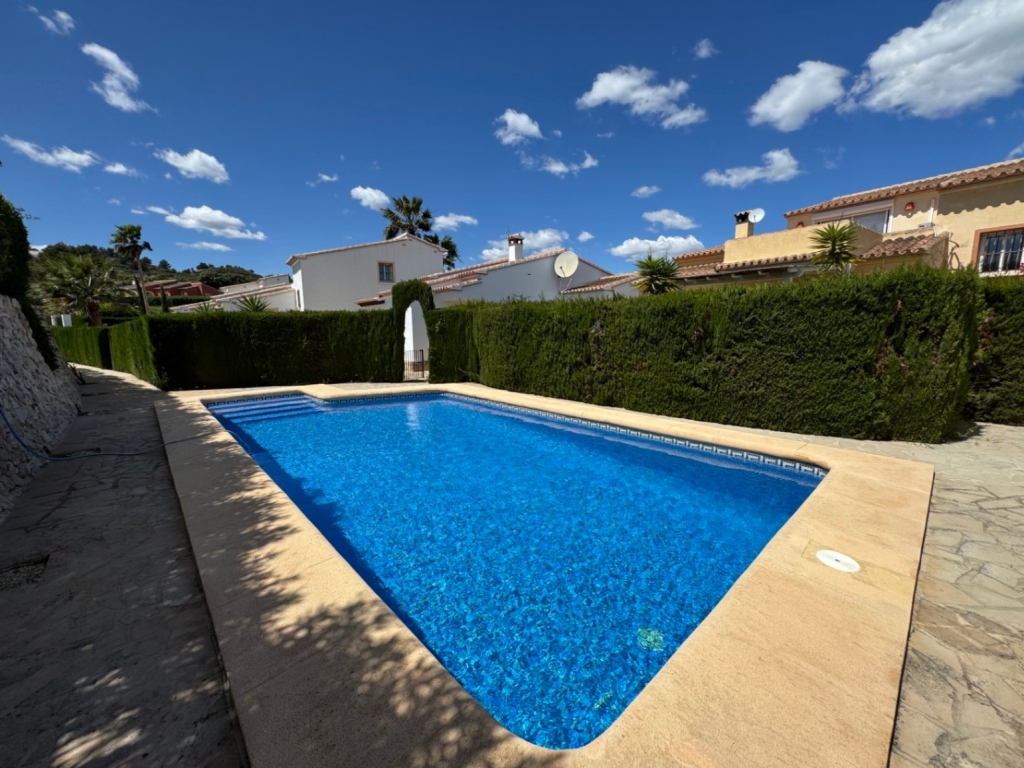 2 bed bungalow in Benitachell