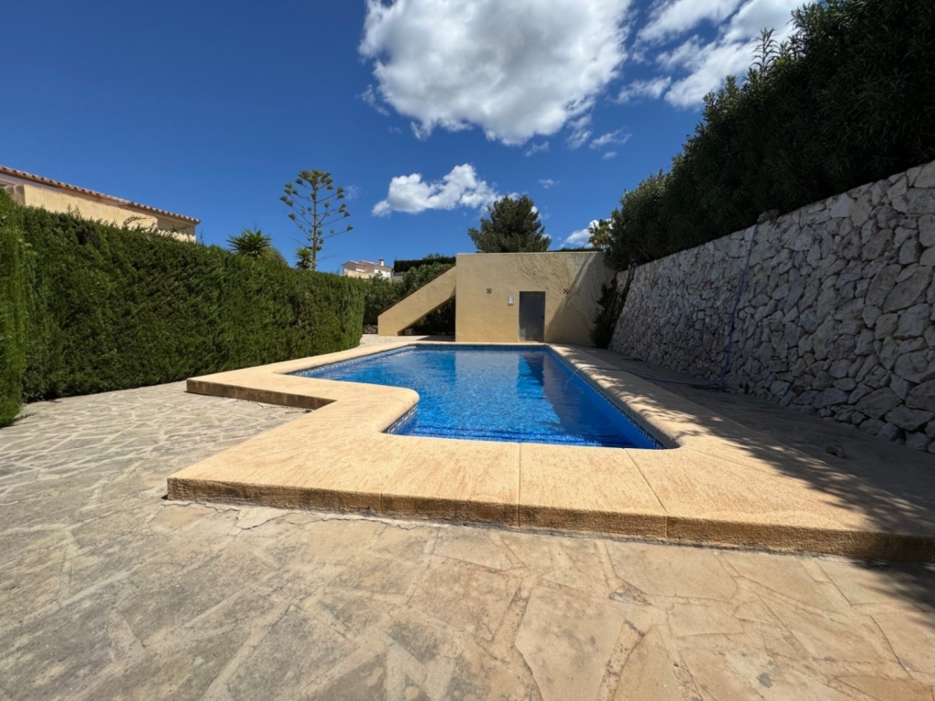 2 bed bungalow in Benitachell