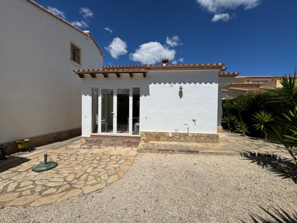 2 bed bungalow in Benitachell